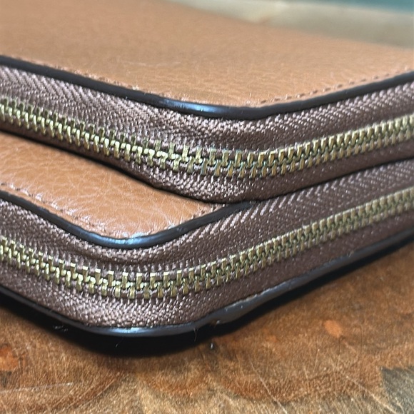 COACH Double Zip Accordion Pebble Leather Wallet - Picture 7 of 16